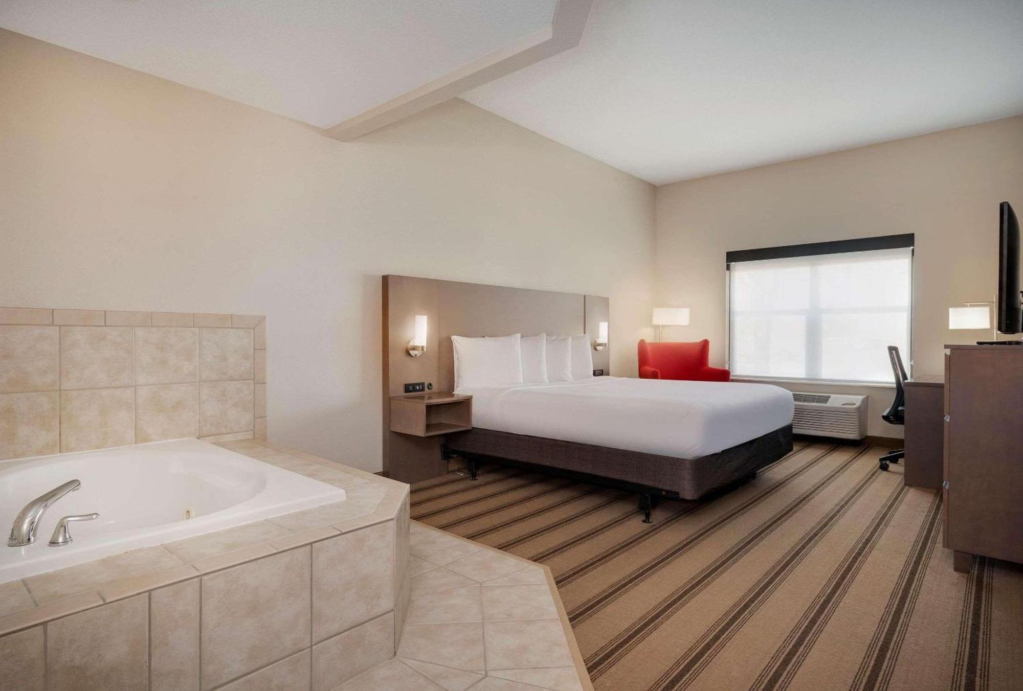 Country Inn & Suites By Radisson Albertville Near Outlet Mall Экстерьер фото
